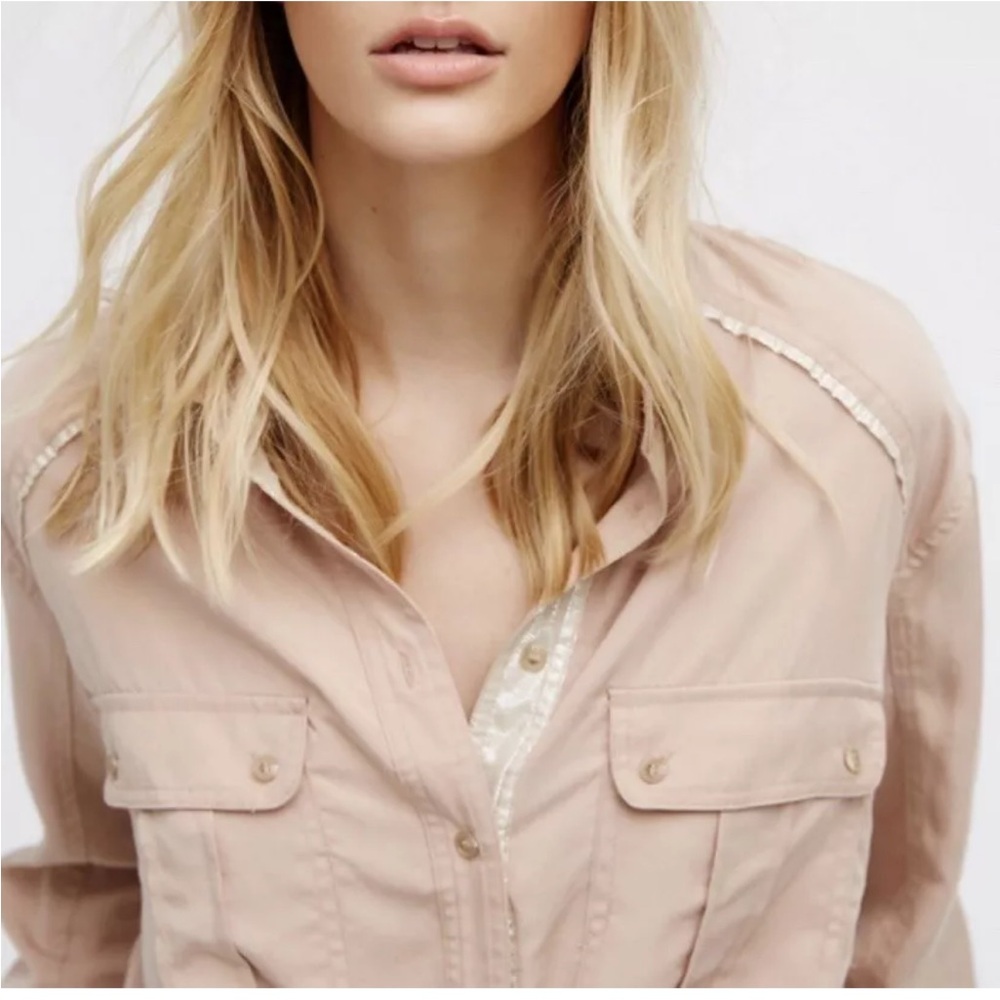 Free People off-campus blouse,light dusty pink size Medium